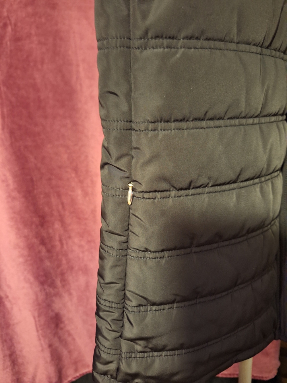 *** 3 for $15*** Calvin Klein Black Quilted Puffer Vest with Logo Trim - Picture 7 of 9
